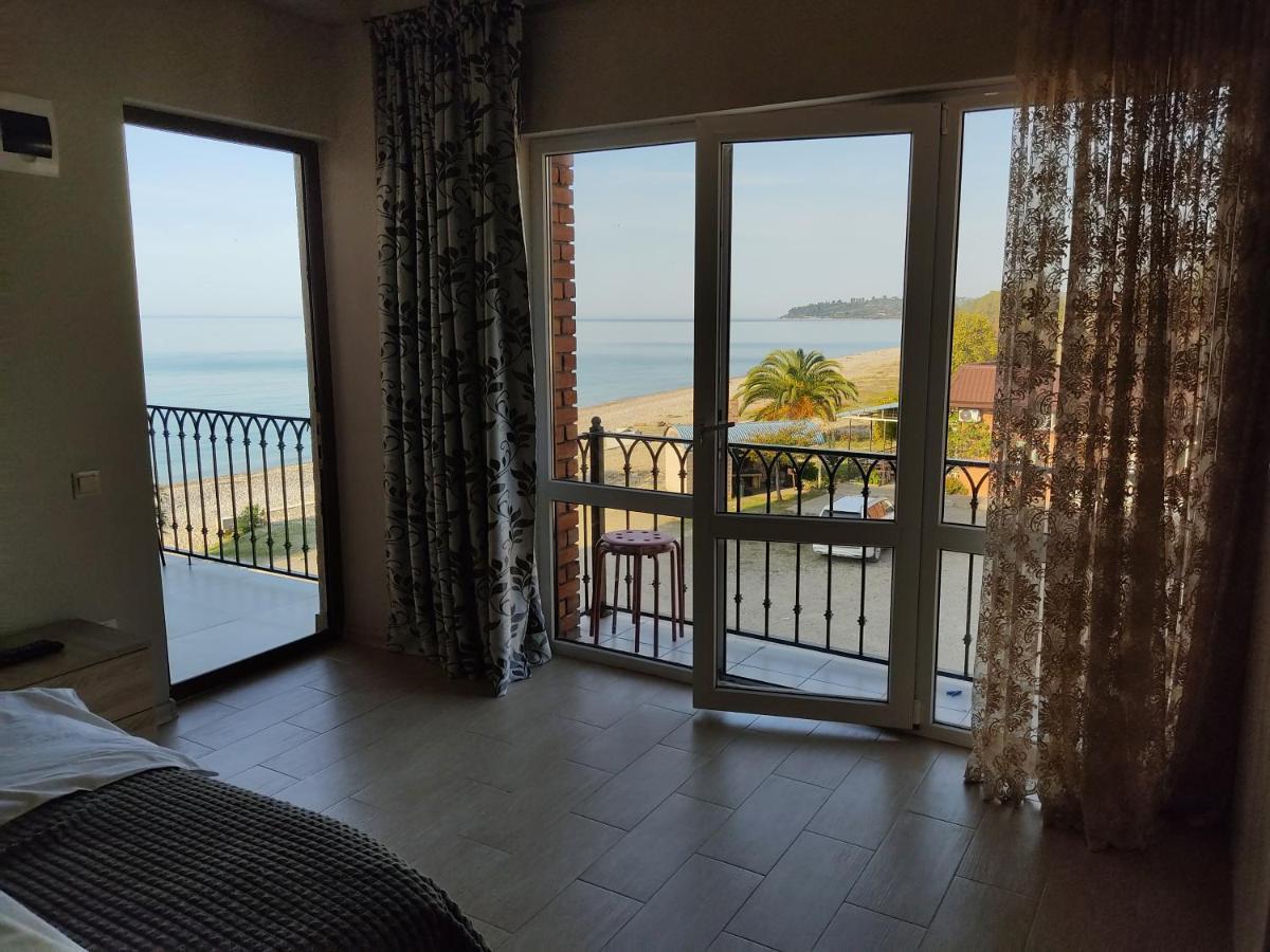 Arsaul Hotel New Athos Екстериор снимка