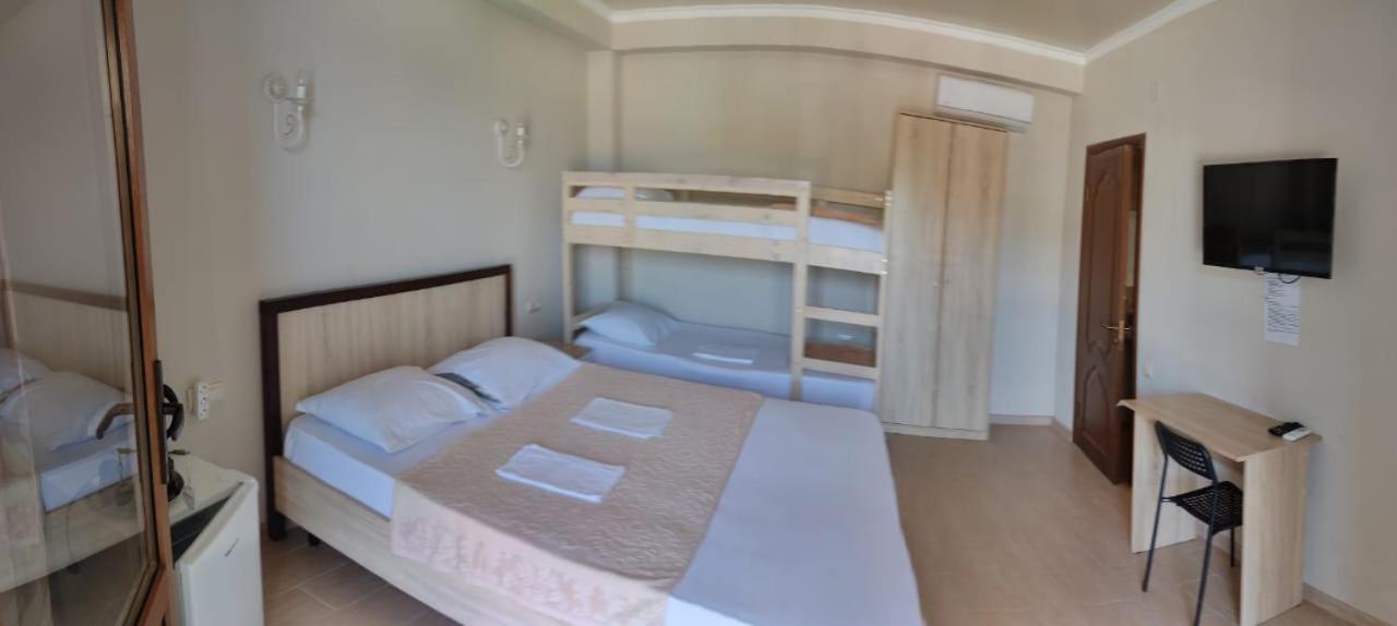 Arsaul Hotel New Athos Екстериор снимка